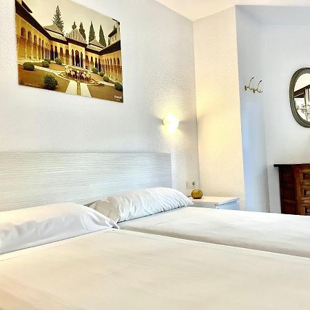 Apartamentos En Alquiler Chinasol Almuñécar Exteriör bild