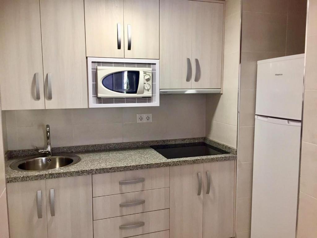 Apartamentos En Alquiler Chinasol Almuñécar Exteriör bild